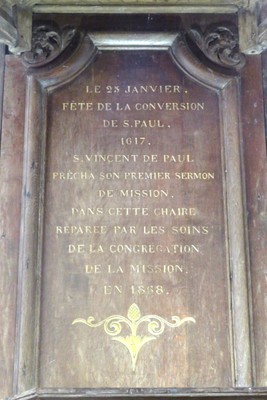 Inscription chaire St Vincent de Paul   Folleville ©Vinckie