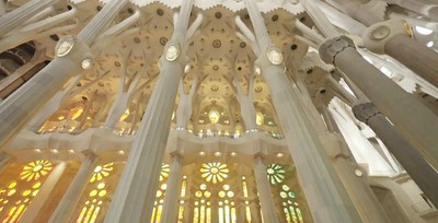 Sagrada Familia Gaudi w