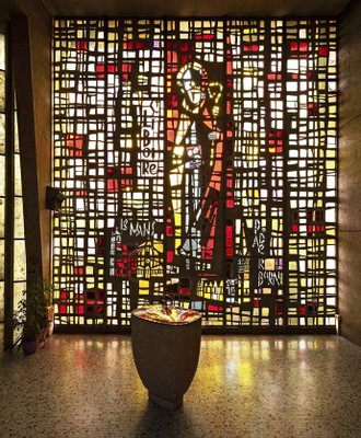 Vitrail d autel représentant saint Liboire à l église Saint Liboire w